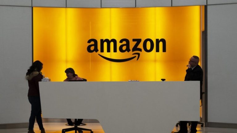 Amazon laying off 14,000 corporate jobs amid AI push