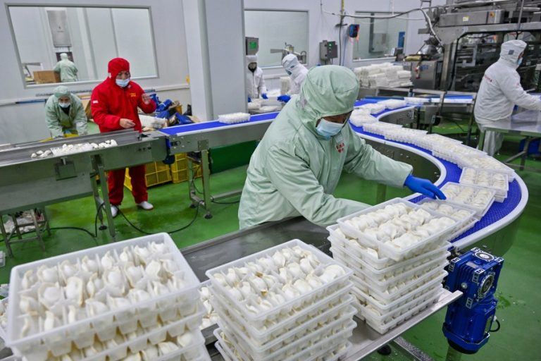 Staffing cuts lead to record low food safety inspections: Report