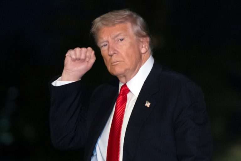 Live: Trump talks economy at America Business Forum in Miami