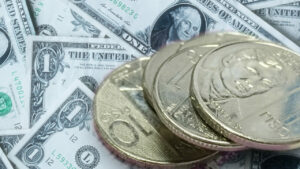 Peso edges up before Fed, BSP decisions