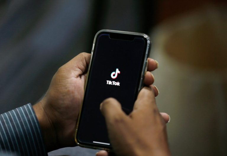 TikTok signs deal to form new US unit with investors, including Oracle, Silver Lake