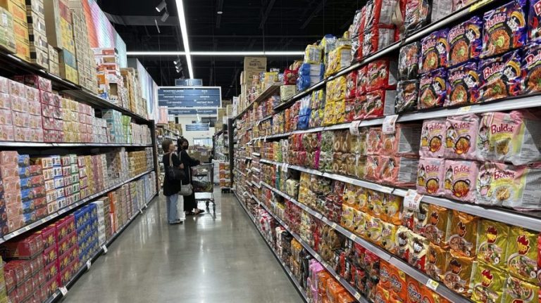 55 percent in new poll blame Trump administration for high grocery prices