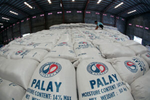 NFA rice auction clears up about 16,000 MT in warehouse space